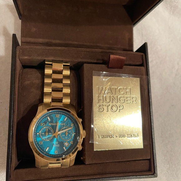 Michael Kors Hunger Stop Gold Watch - Picture 3 of 10